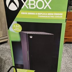 X-BOX MINI FRIDGE