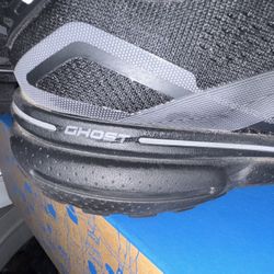 Like New Brooks Ghost Running shoes 
