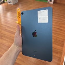 iPad Air 5th Generation Wifi Only 64Gb Used Ready To Go 