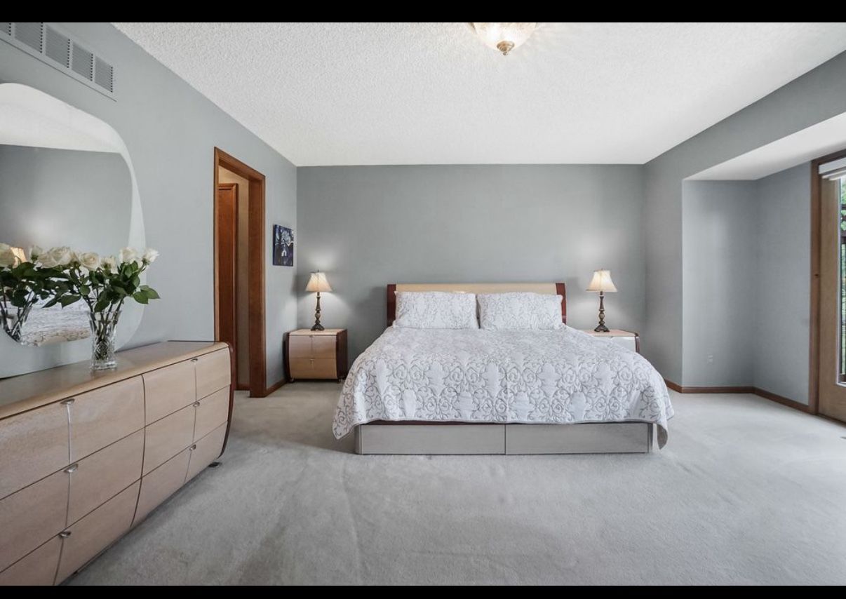 King Size Platform Bed Set