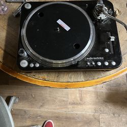 Professional turntable