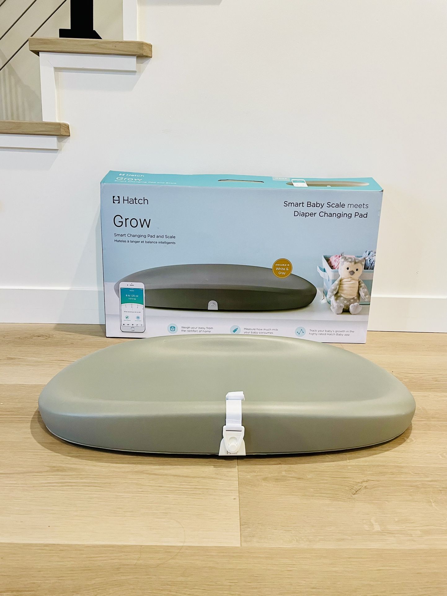 Hatch Baby Smart Scale And Changing Pad