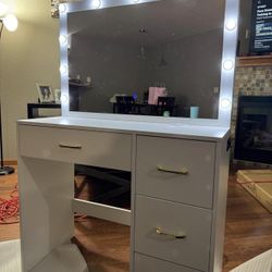 Makeup Vanity