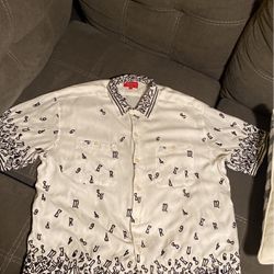 Supreme Nouveau Embroidered S/S Shirt (L)🙏