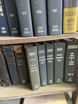 Chilton Auto Books