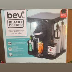 Cocktail Maker BEV by Black + Decker