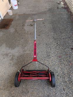 Silent Reel 18 Agri Fab Push Mower