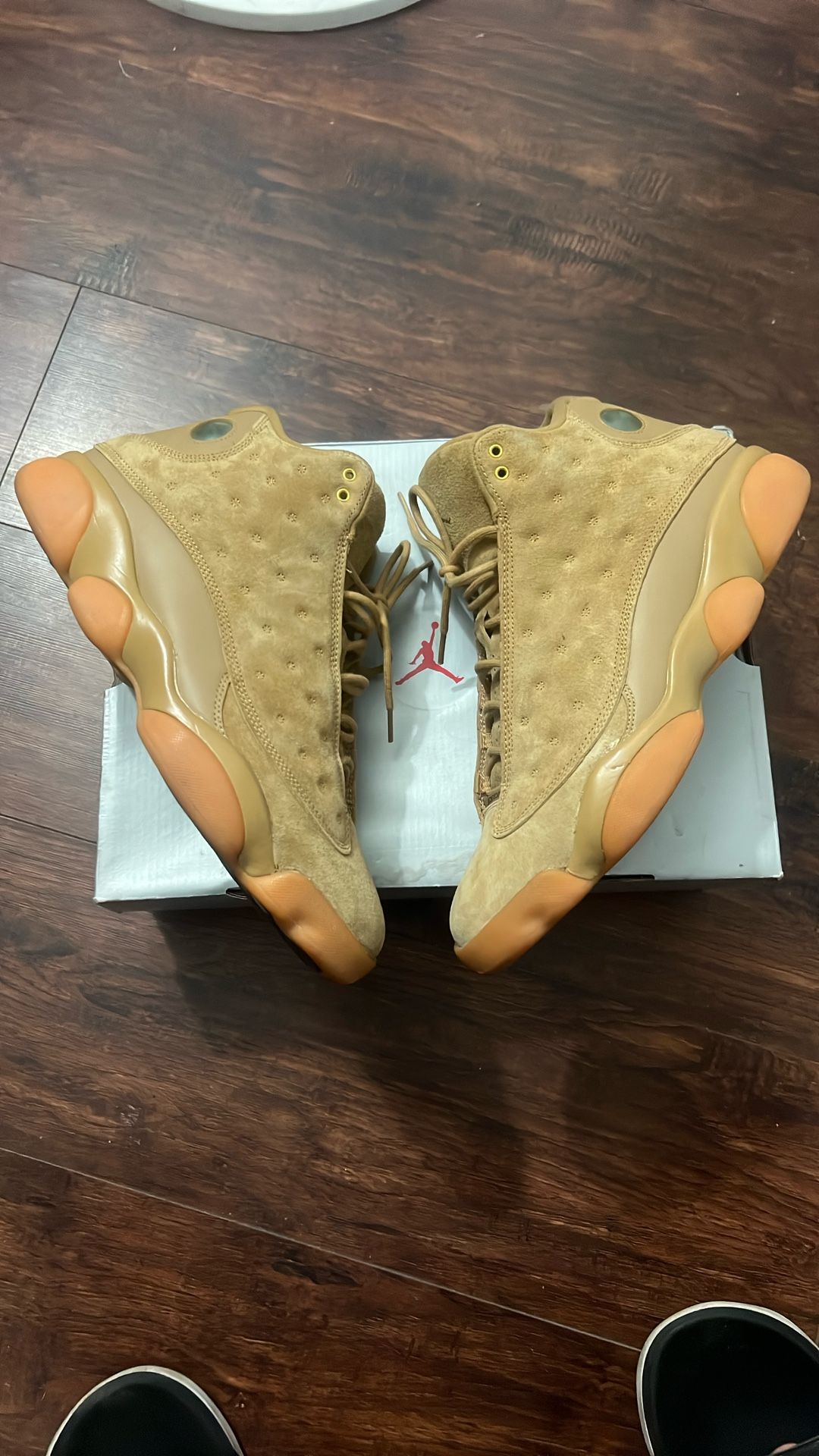 Jordan 13 โWheatโ ๐พ