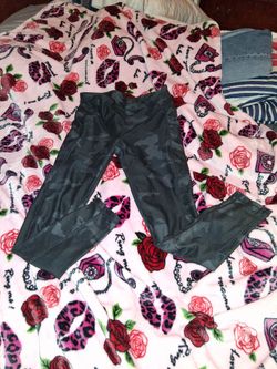 Prana zumba workout pants, size Medium