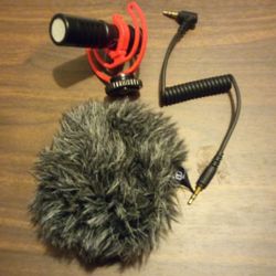 Joby Wavo Compact Mobile Audio Microphone