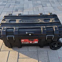 Brand New Husky Rolling Toolbox With Lock
