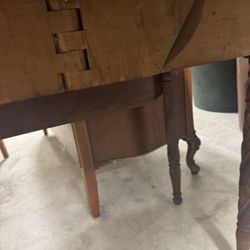 Old-Fashioned Ladies Secretary Desk