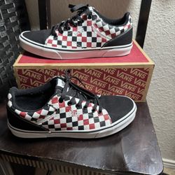 Checkerboard vans 