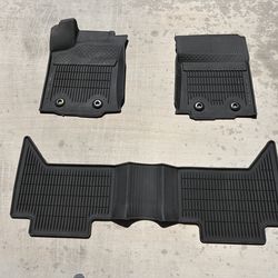 Toyota Tacoma rubber floor mats front and rear