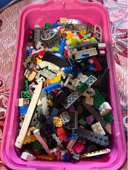 LEGOS