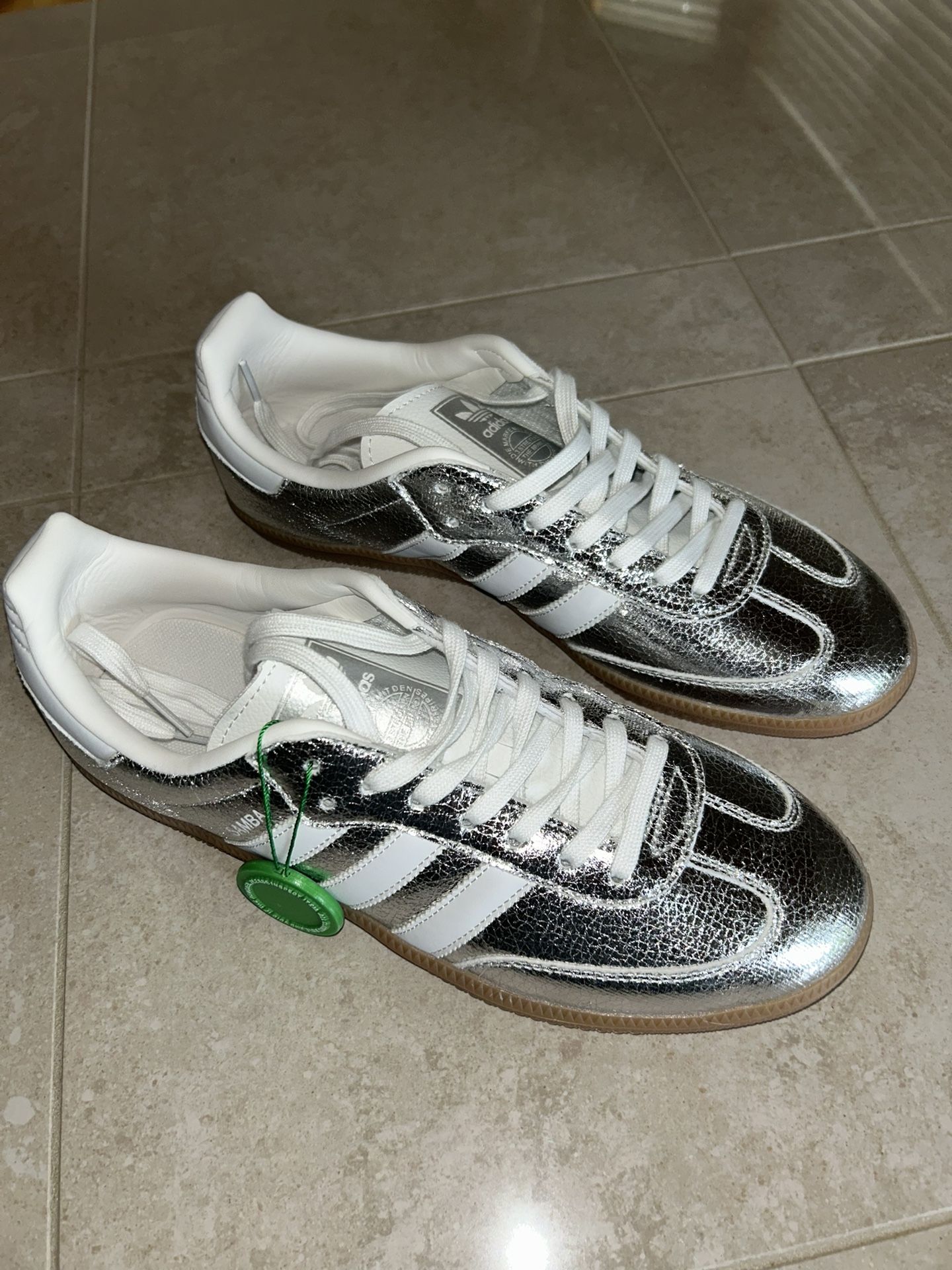 NEW Adidas Samba SIlver chrome Shoes M 9 W 10.5 UK 8.5 JP 270