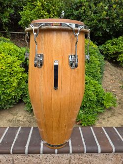 Vintage Valje 11" Conga