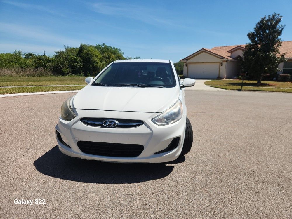 2017 Hyundai Accent
