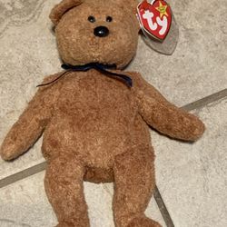 Ty Fuzz New Beanie Baby, Bear, Vintage