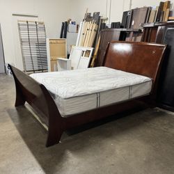 Queen Bed$260