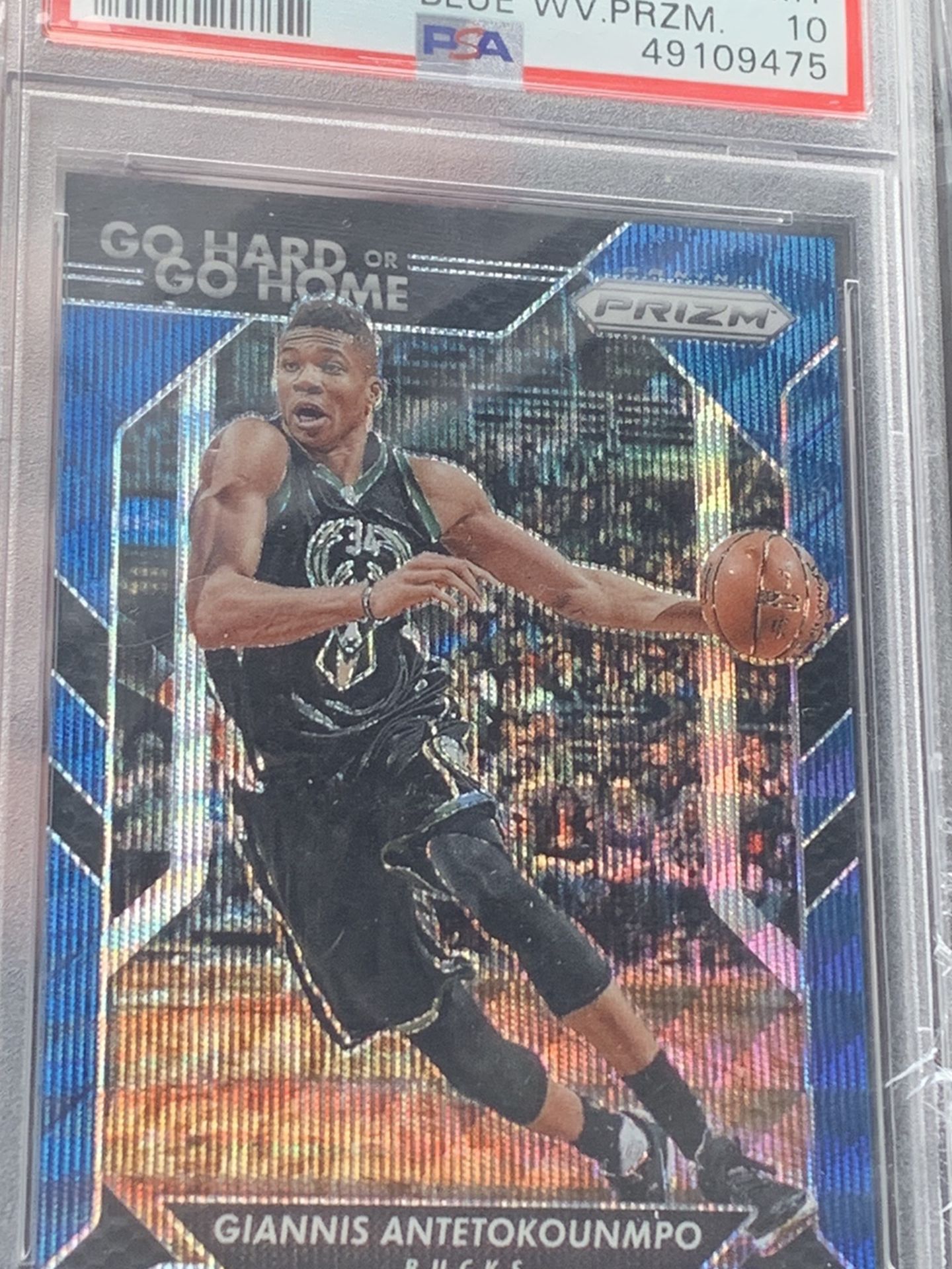 Giannis Finals MVP Prizm Blue #’d PSA10