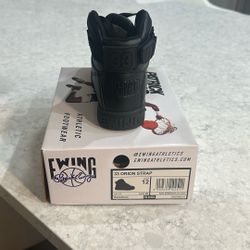 Patrick Ewing Athletics, Pre-school, Kids Size 12, Black/Black