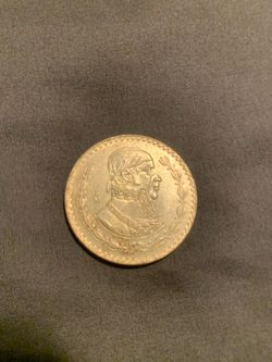 1961 Mexican Un Peso Silver Coin