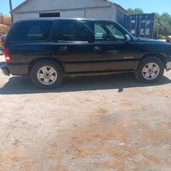 2001 Chevrolet Tahoe