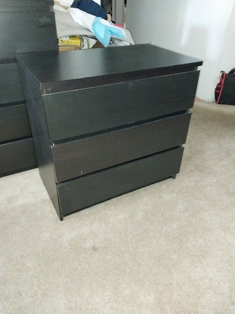 Ikea malm black 3 drawer dresser. X2 with glass top
