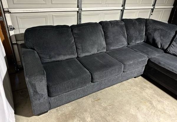Ready For Pick Gray Sectional