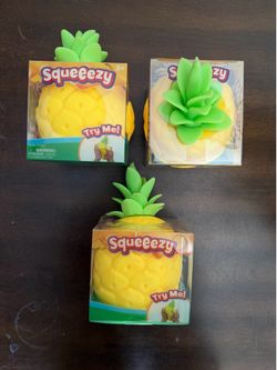 Squishy pineapple