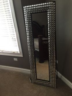Glam Full-Length Mirror with Crystal Accents – Great Condition!