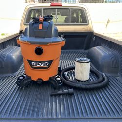 RIDGID 12 Gal. 5.0 Peak HP NXT Shop Vacuum Wet Dry Vac w/Filter, Hose & Attachment