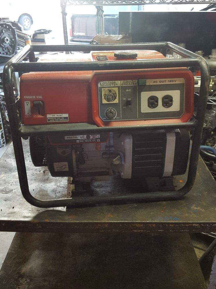 Honda EM2500X gas generator. Works great 220 cash firm for Sale in