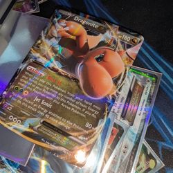 Dragonite 74/111 Furious Fists Pokemon MODERATE PLAY