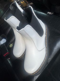 White  Dr. Martens discontinued boots 6M 2976