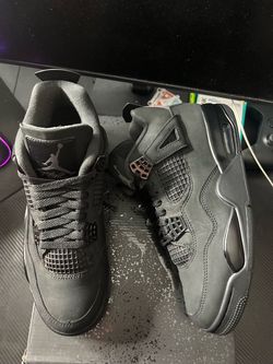 Jordan 4 Black Cat Size 9.5