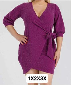 New Women's Dress Available In Size 1X 2X And 3X