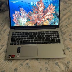 Lenovo Laptop 