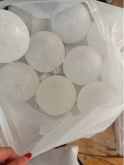 Assorted ornaments - Holiday-Christmas