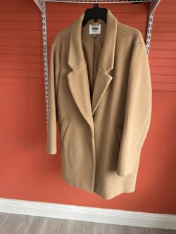 Women’s  Old Navy polyester/wool coat size XL. 