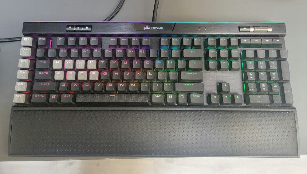 Corsair K95 RGB PLATINUM XT Mechanical Wired Gaming Keyboard - Cherry MX Speed Switches