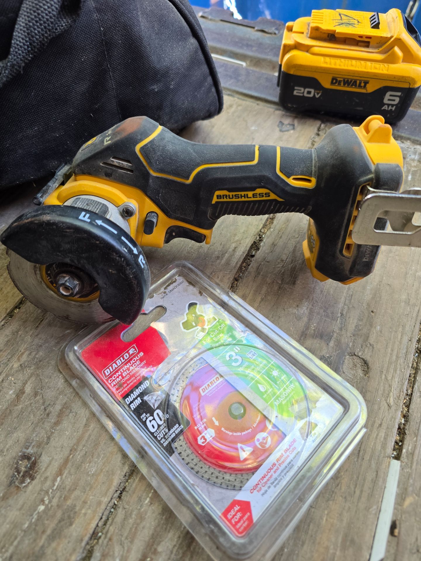 DeWALT XR Brushless 20V Cut-Off Tool – $160 Firm