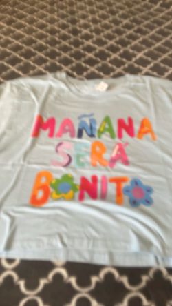 Mañana Será Bonito Graphic T-Shirt