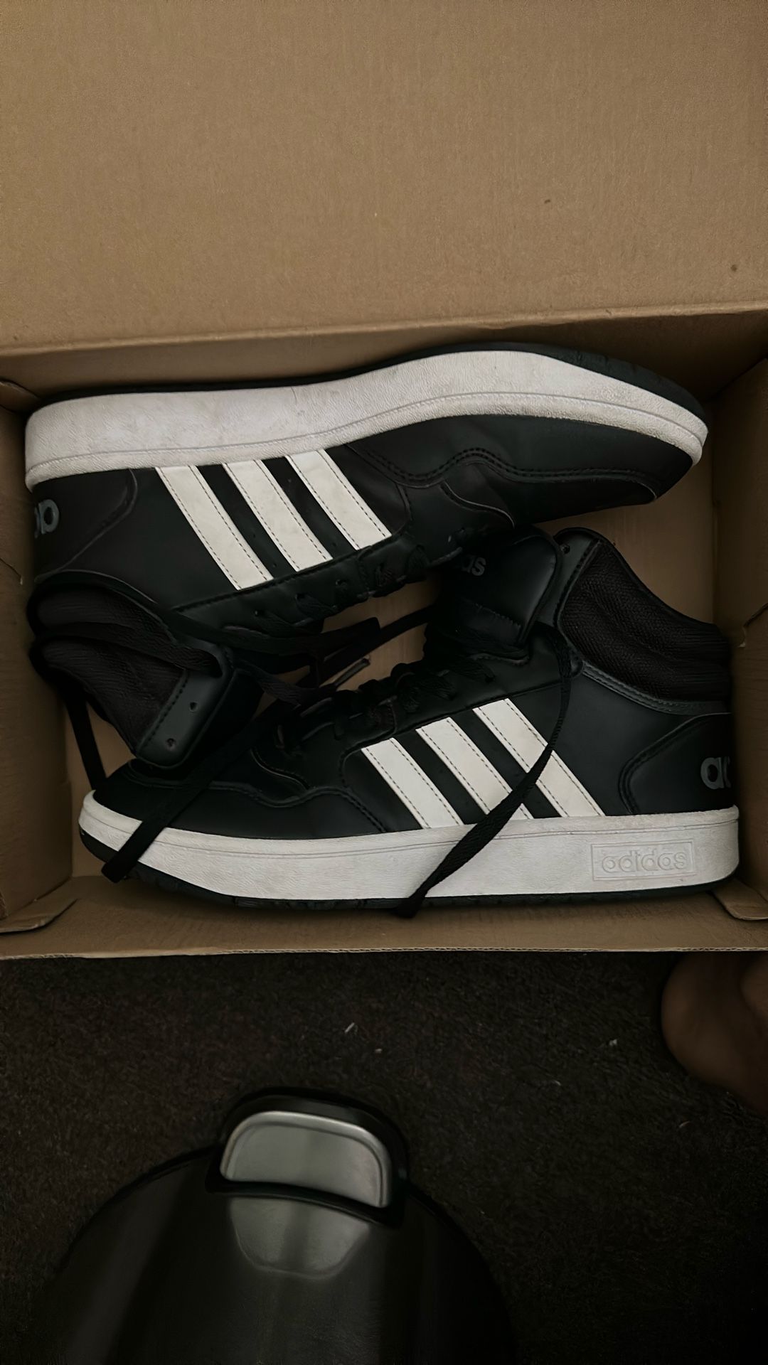 Adidas Hoops 3.0 MID