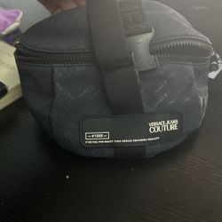 versace jeans couture blue chevron print belt bag