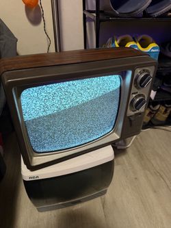 RCA Vintage CRT Television