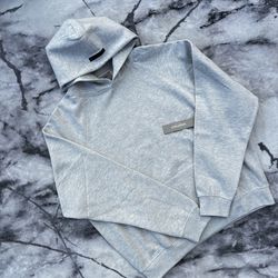 ESSENTIALS HOODIE Light oat (S,L)