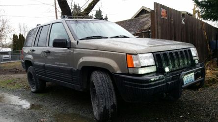 98 frand cherokee laredo