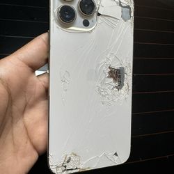 APPLE IPHONE BROKEN BACK GLASS
